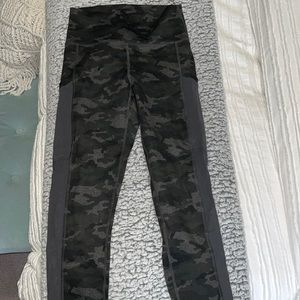 Fabletics leggings